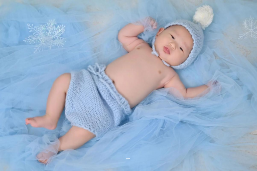 泉州摸孕妇肚子沾喜气
